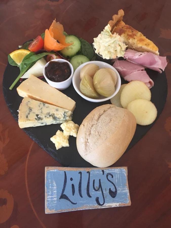 Lilly'S Pad Bed and Breakfast Keelby Exteriör bild