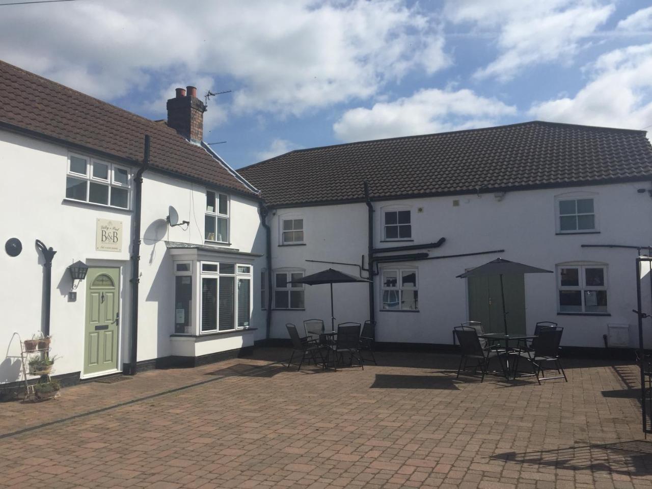 Lilly'S Pad Bed and Breakfast Keelby Exteriör bild
